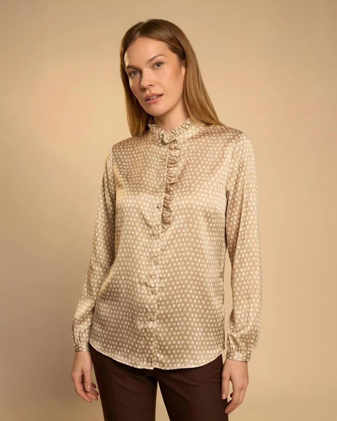 Blus Calafel mönstrad ljusbeige/offwhite