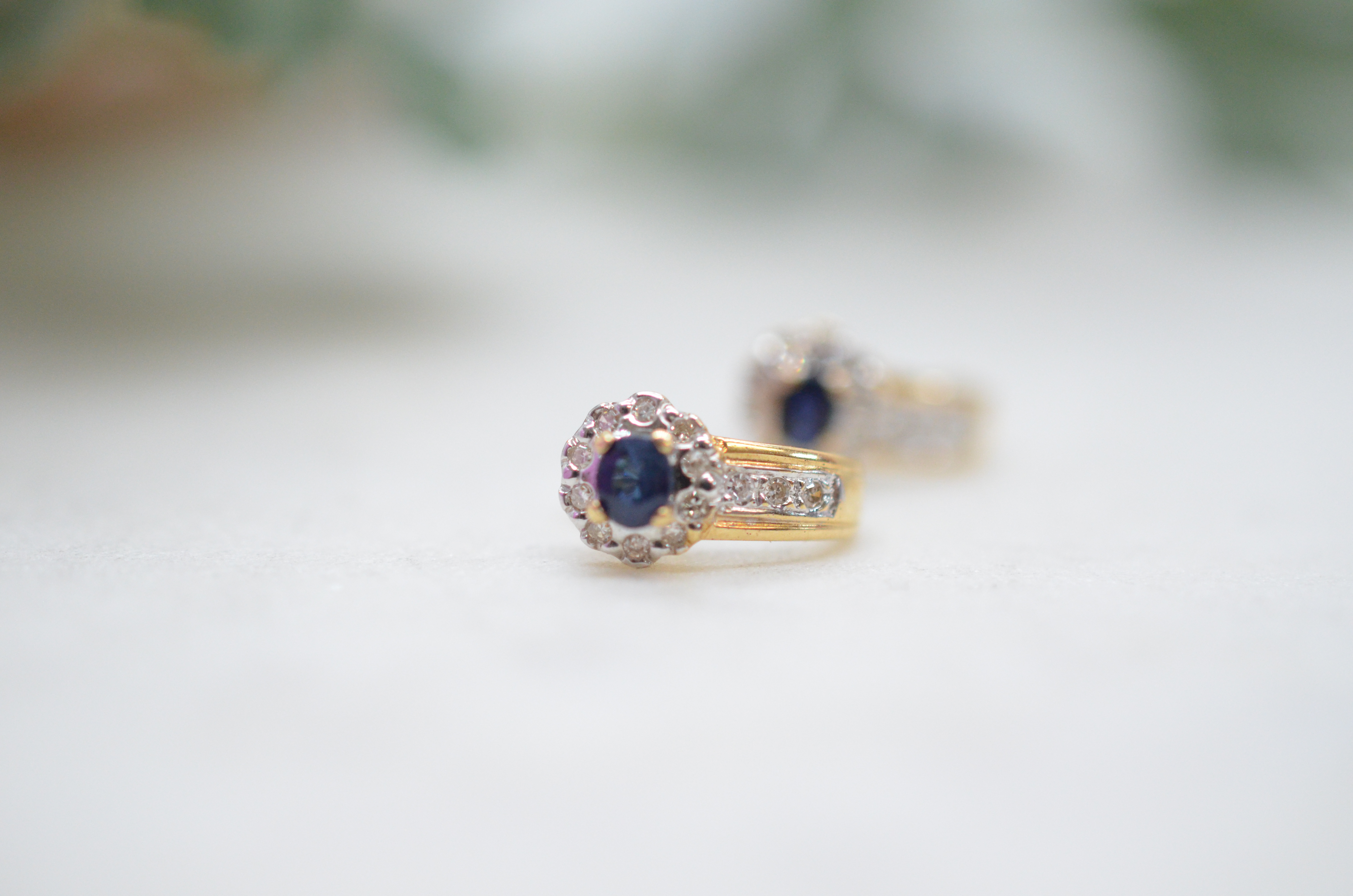 Second Hand 18k örhängen med safir och diamanter - 3
