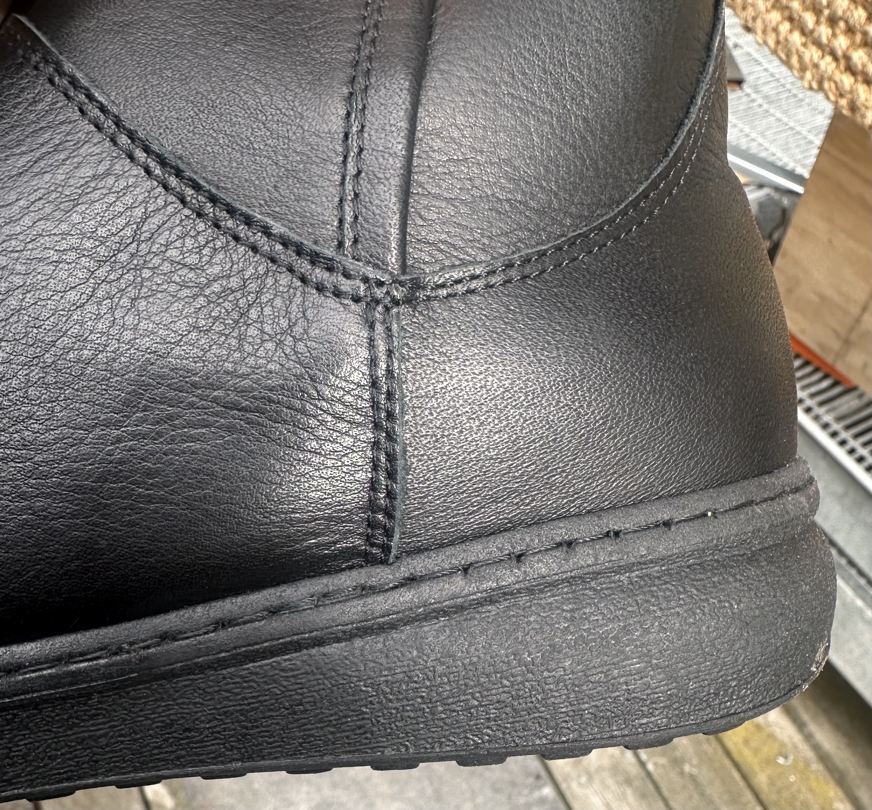 Fodrad e boots  från Charlotte of sweden med bra svikt, svart - 4