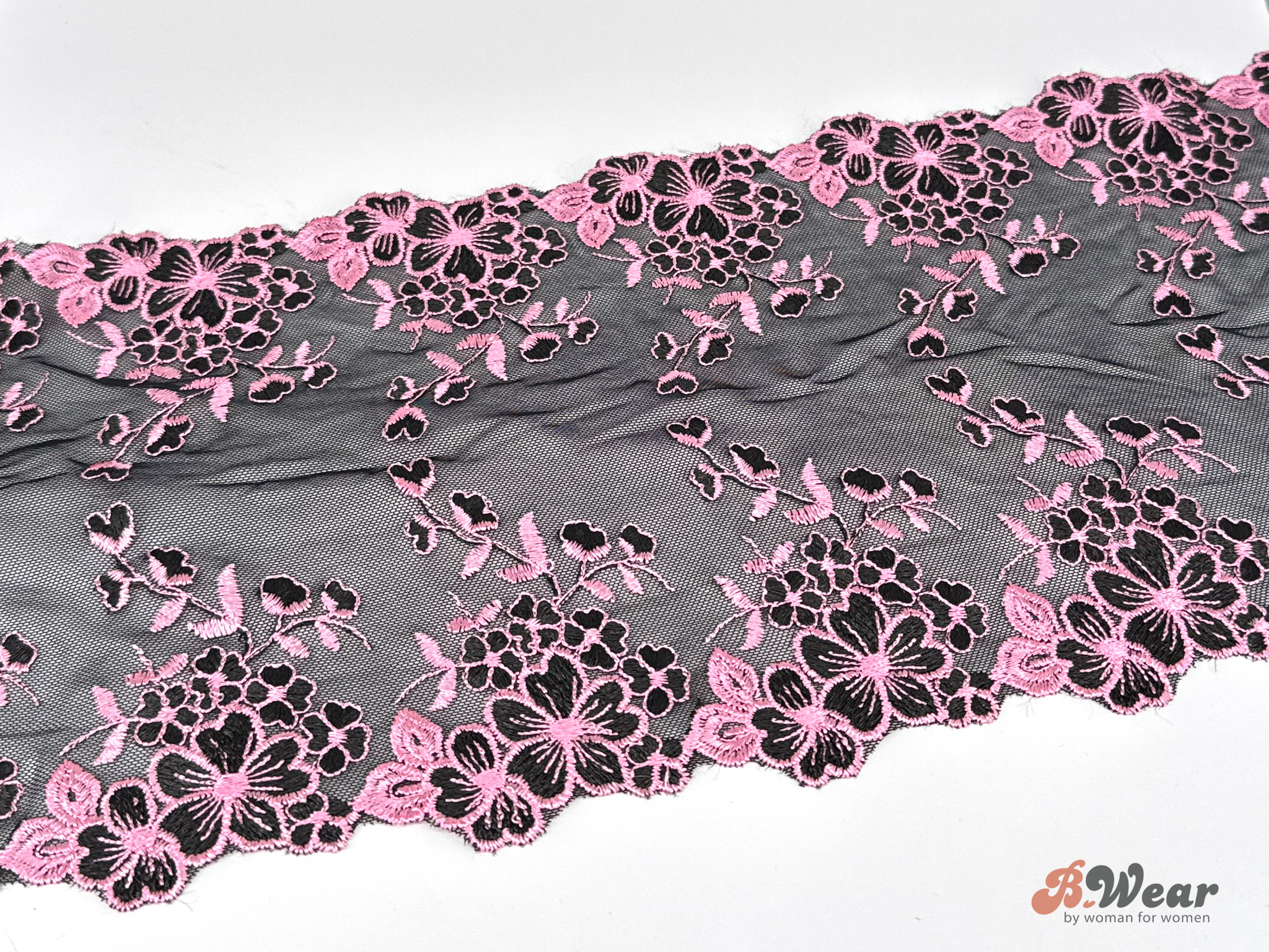 Black tulle lace with pink flowers - 25