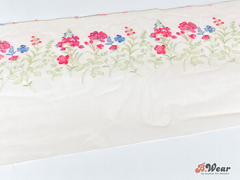 Beige stum spets med broderade blommor - 27 cm