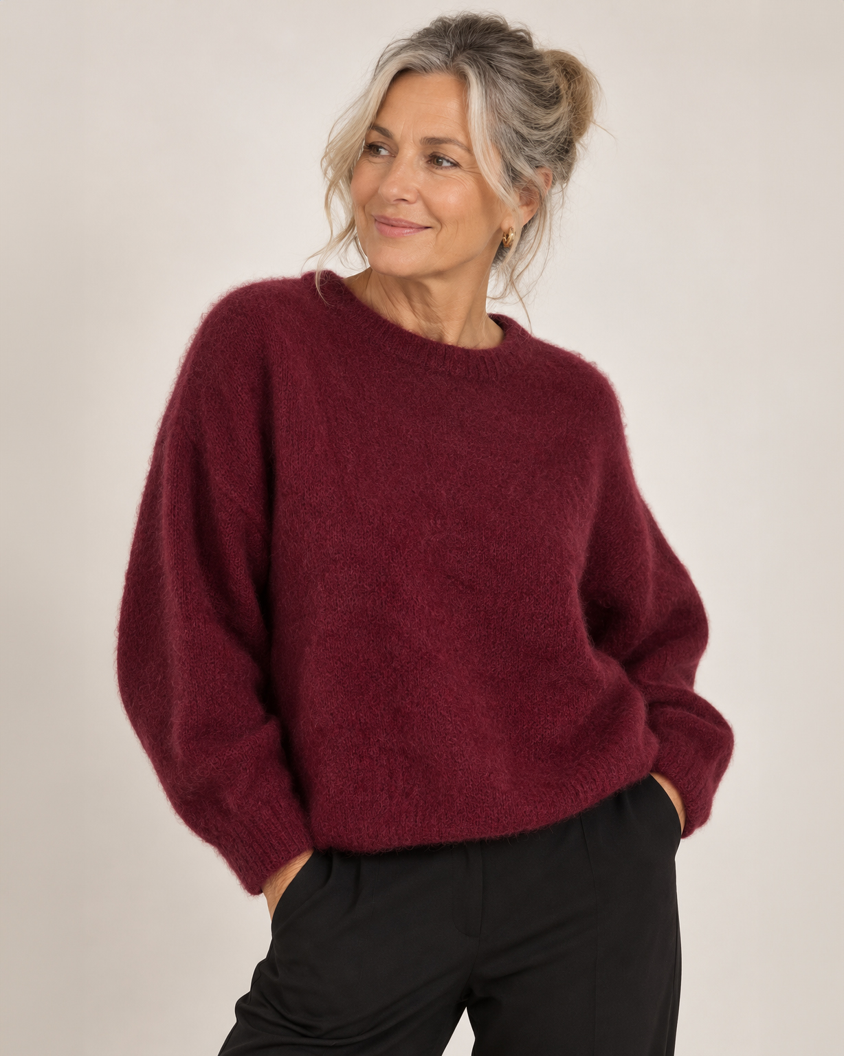 Mohairjumper onesize rundringning vinröd