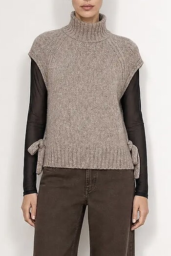 Leveté Room - Toga 3 Waistcoat Plaza Taupe Mel