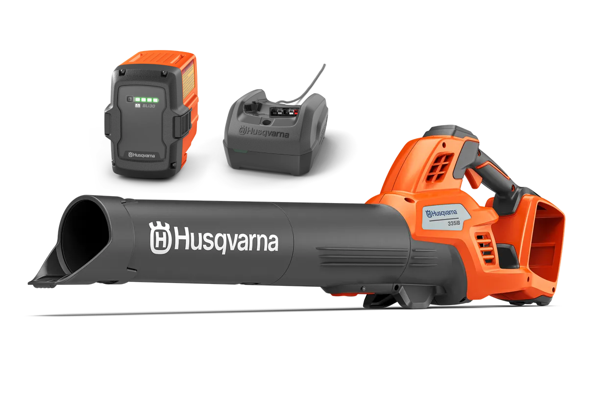 Husqvarna 335iB inkl. BLi30-batteri & QC250-laddare