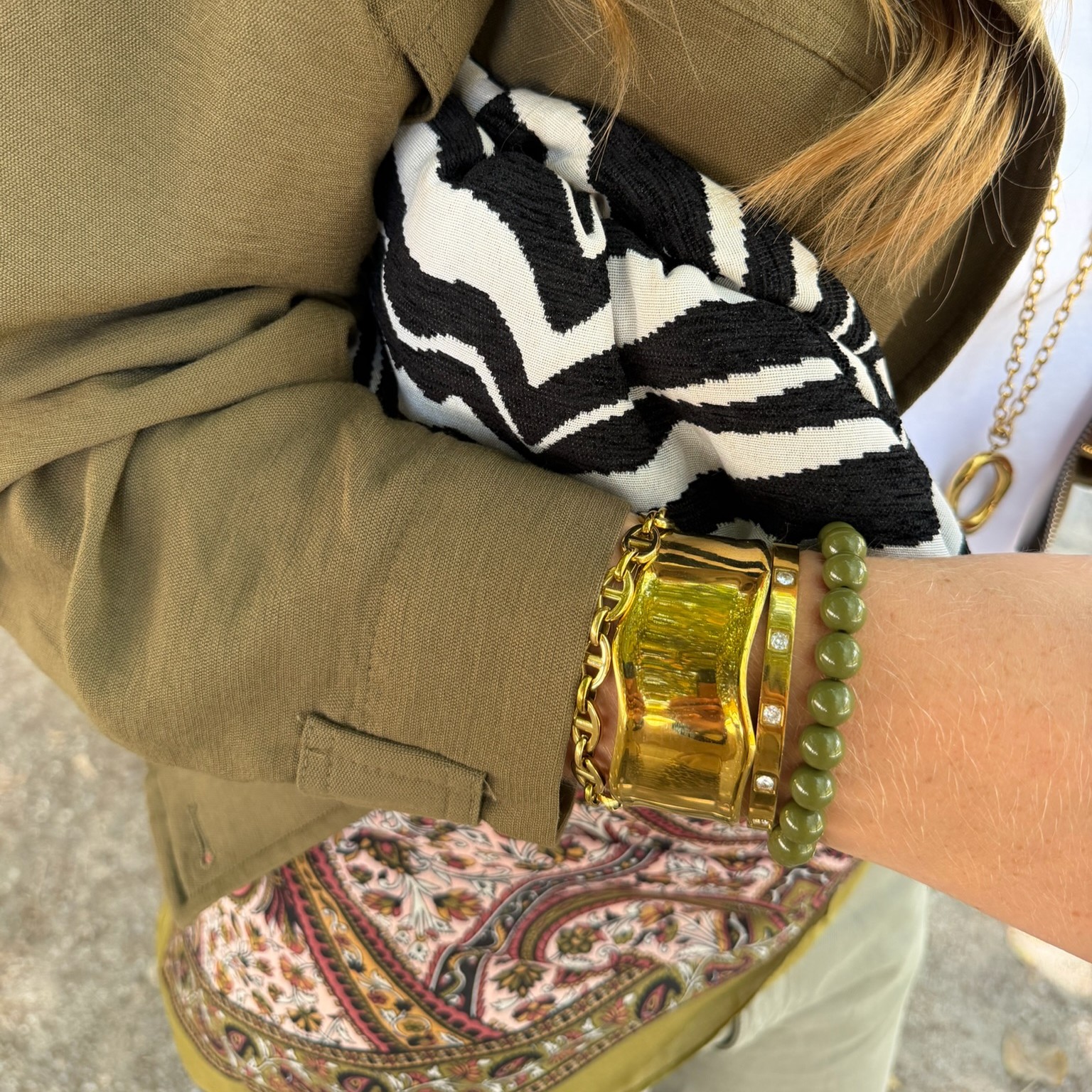 Cecile olive pearl bracelet - 2