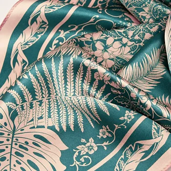 Mönstrad Kvadratisk  Sidenscarf i Petrol Rosa