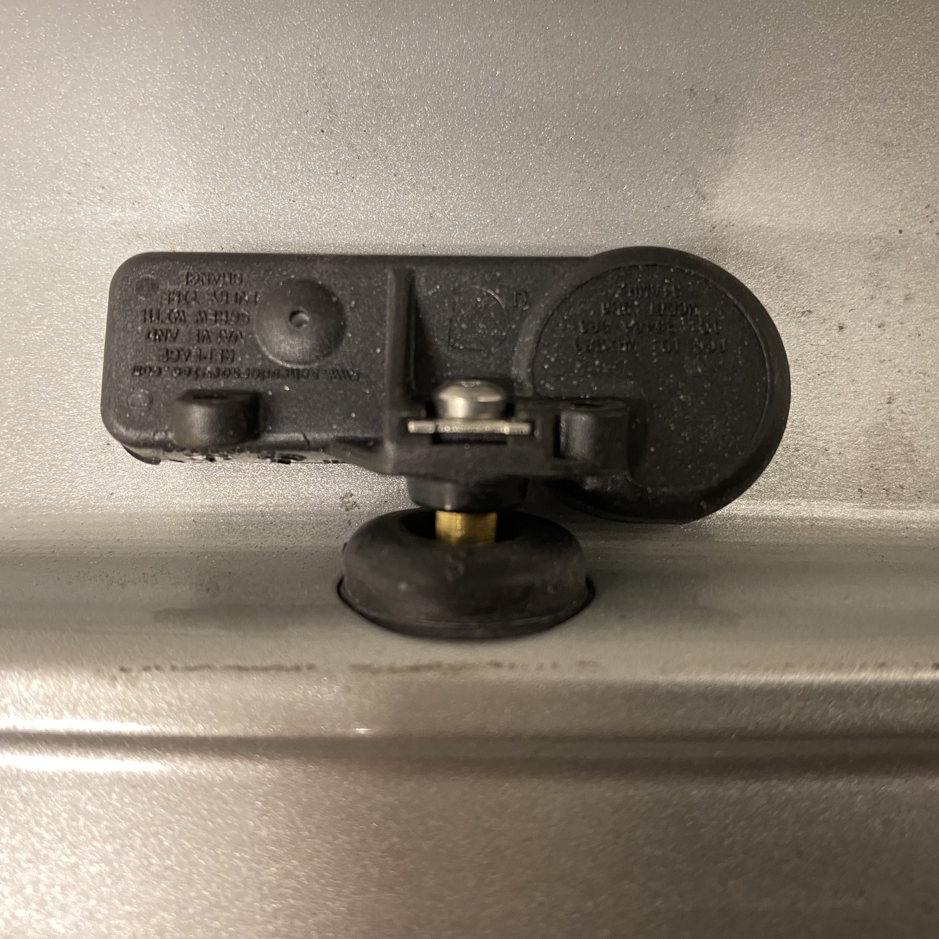 BEGAGNAT | 4 st | 17" ALUFÄLGAR SUBARU FORESTER TPMS S01701 | 5x100 7x17 ET48 56.1 - 15
