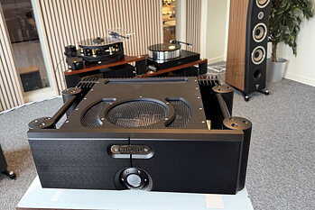 Chord Electronics -  Ultima 6 - Slutsteg 2X180w