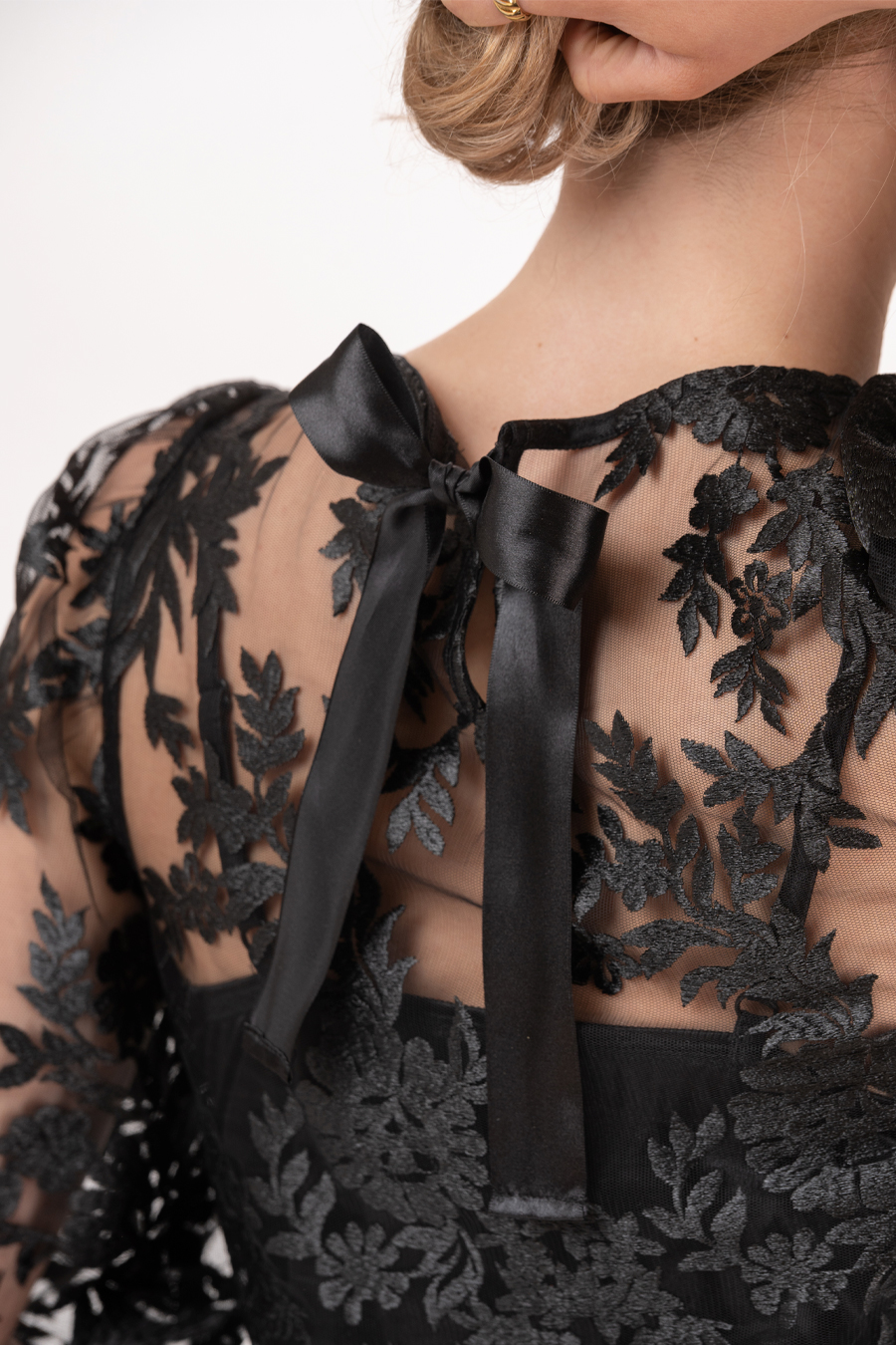 Amadine Blouse Black- Capri Collection - 3