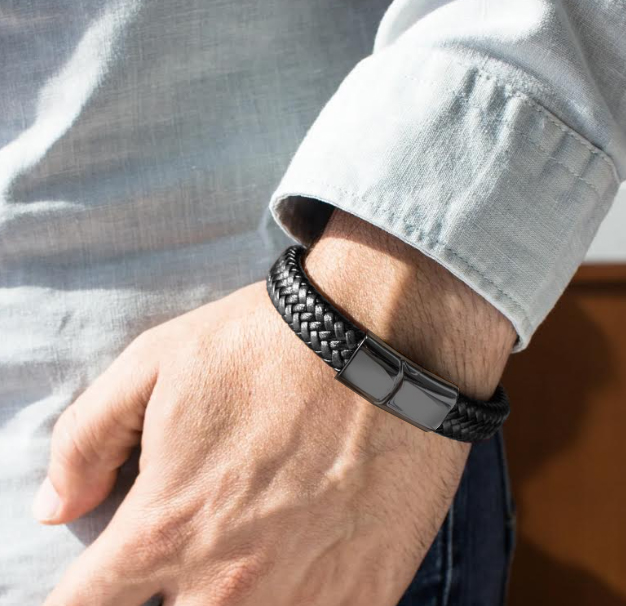 Svart personligt läder armband med gravyr 22 cm - Svart Rostfritt stål - 2