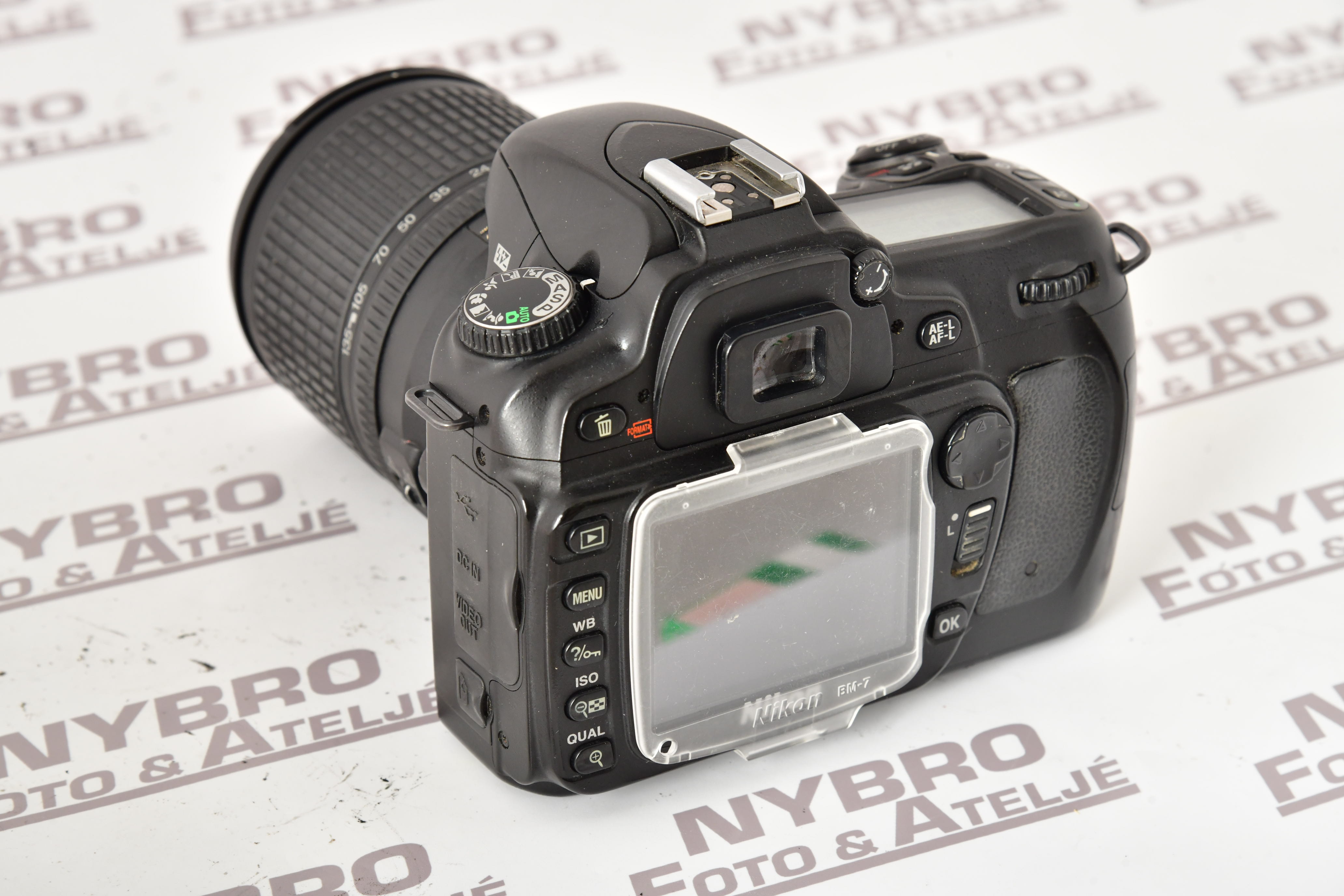 Nikon D80 + AF-s 18-135 / 3,5-5,6 ED   DX - 2