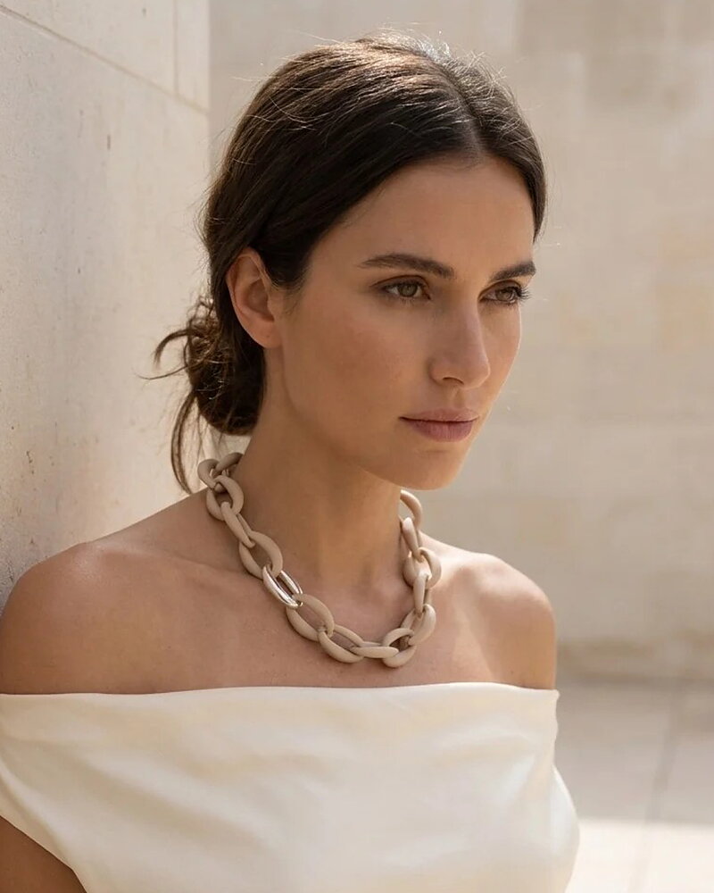 Halsband med länkar taupe