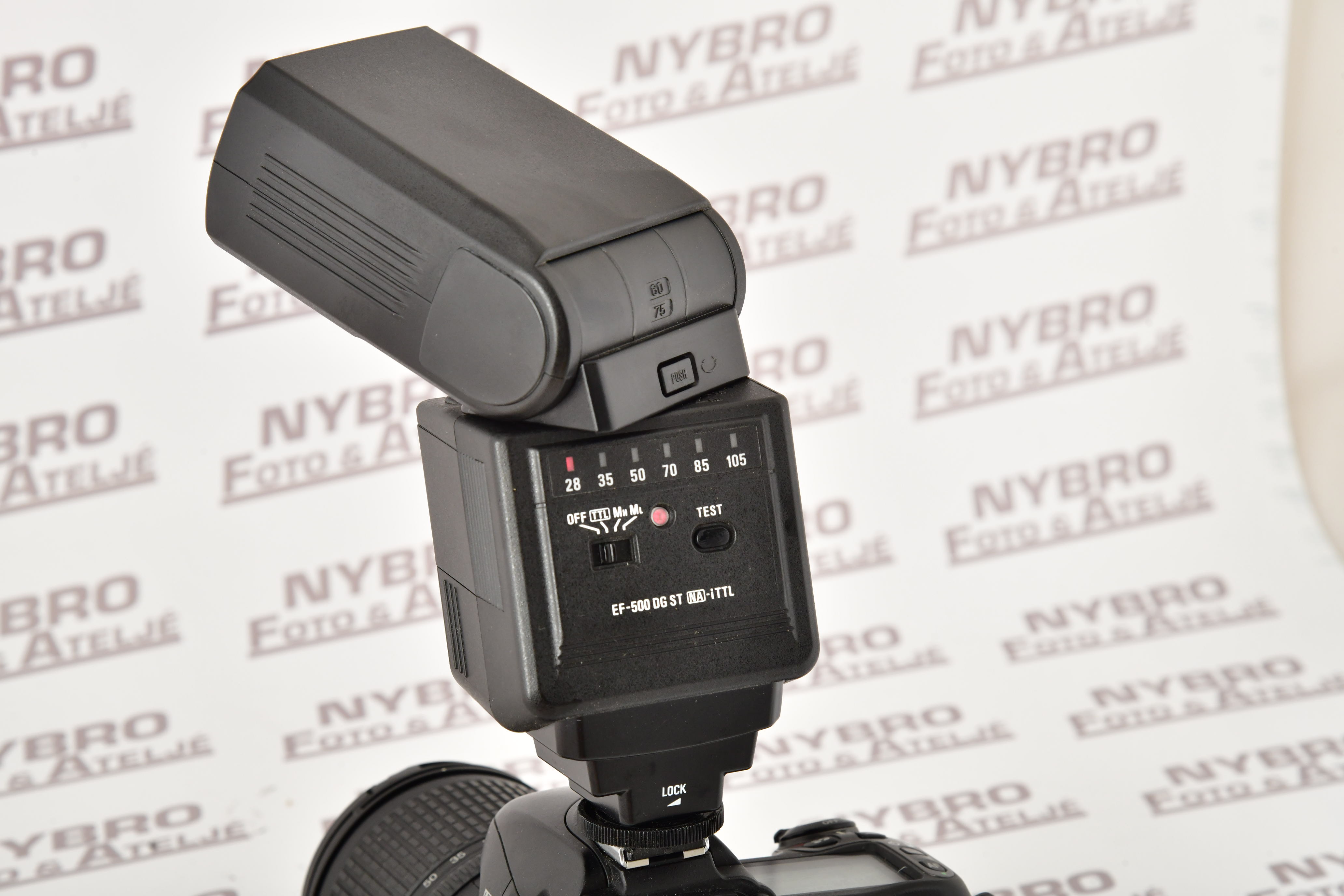 Sigma EF-500 DG  ST  , Nikon - 2