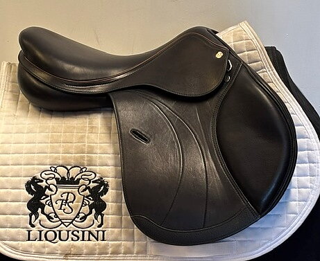 Hoppsadel Equipe Linneá Special 17"