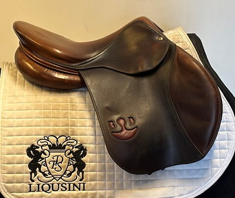 Hoppsadel Bruno Delgrange 17,5"