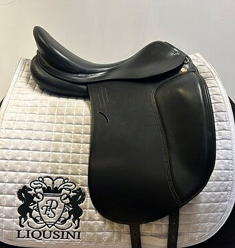 Dressyrsadel Prestige Roma 17"