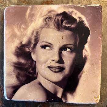Glasunderlägg - Rita Hayworth - Gilda