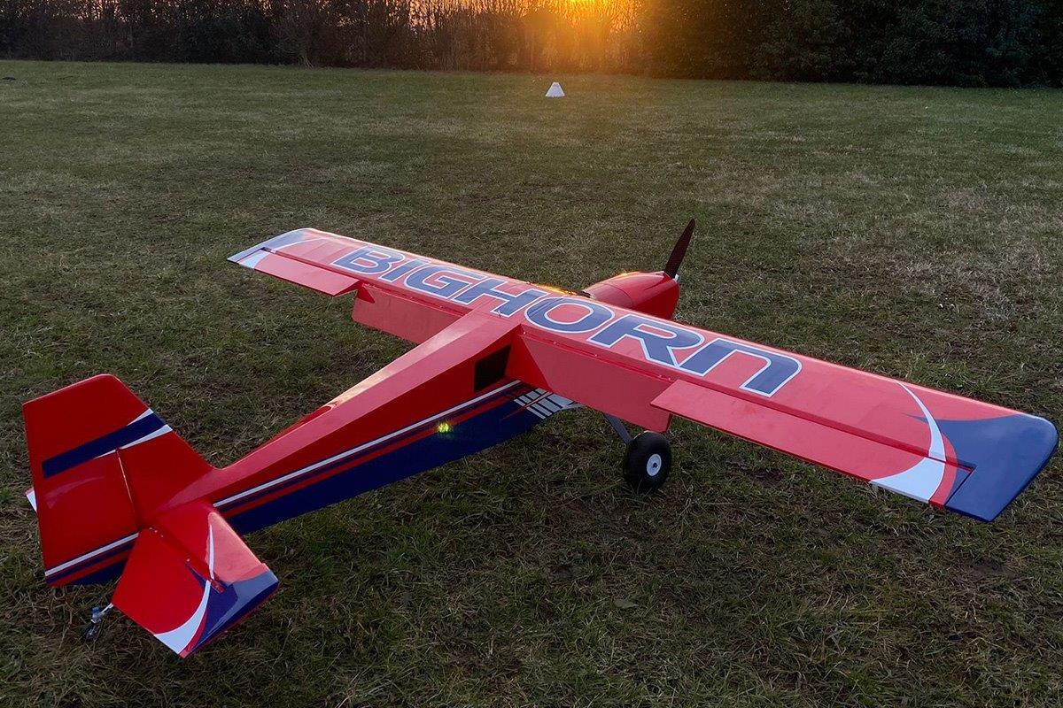 OMP 100inch Bighorn ARF - red 2,54m - 2