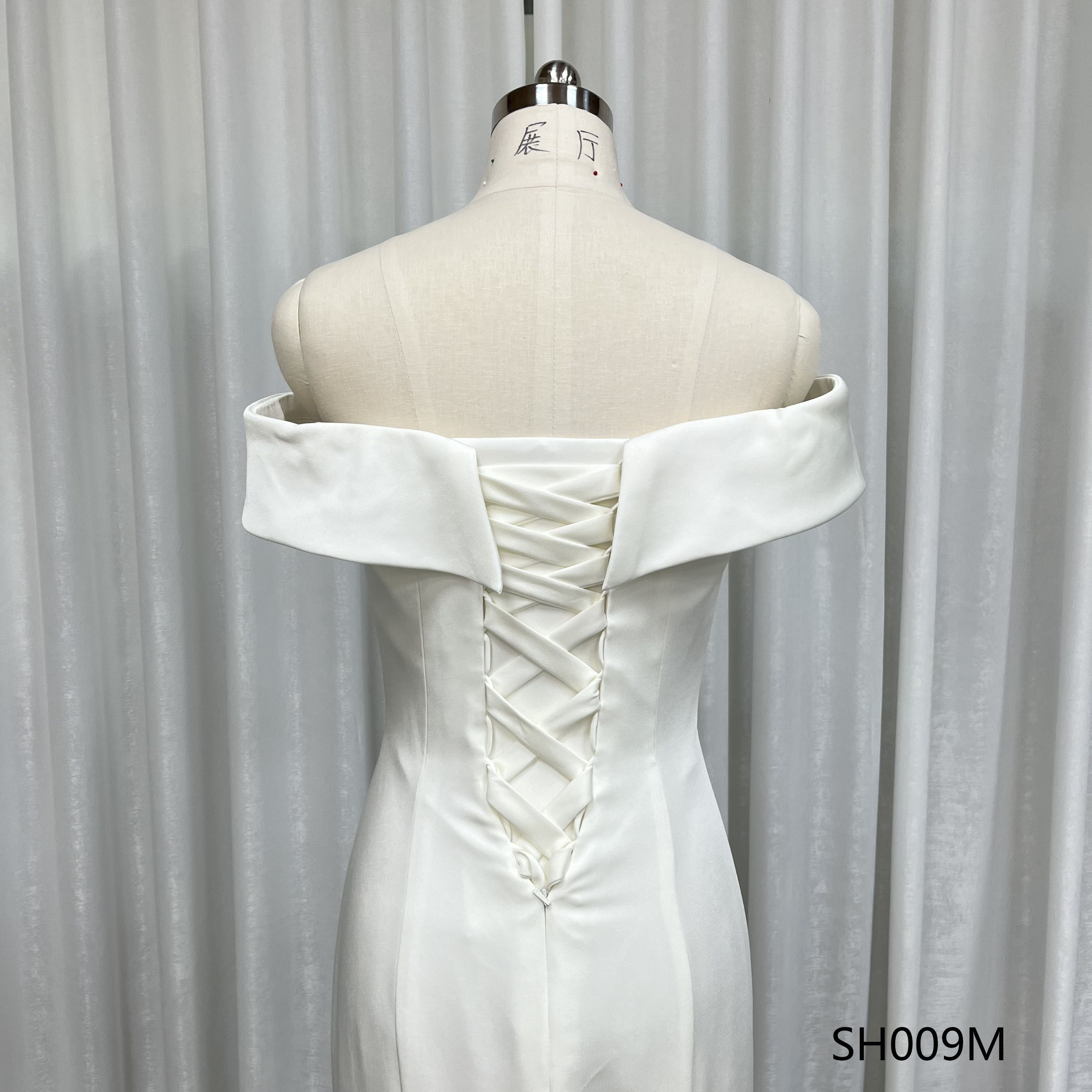 Dnnovia bridal SH009 - 4