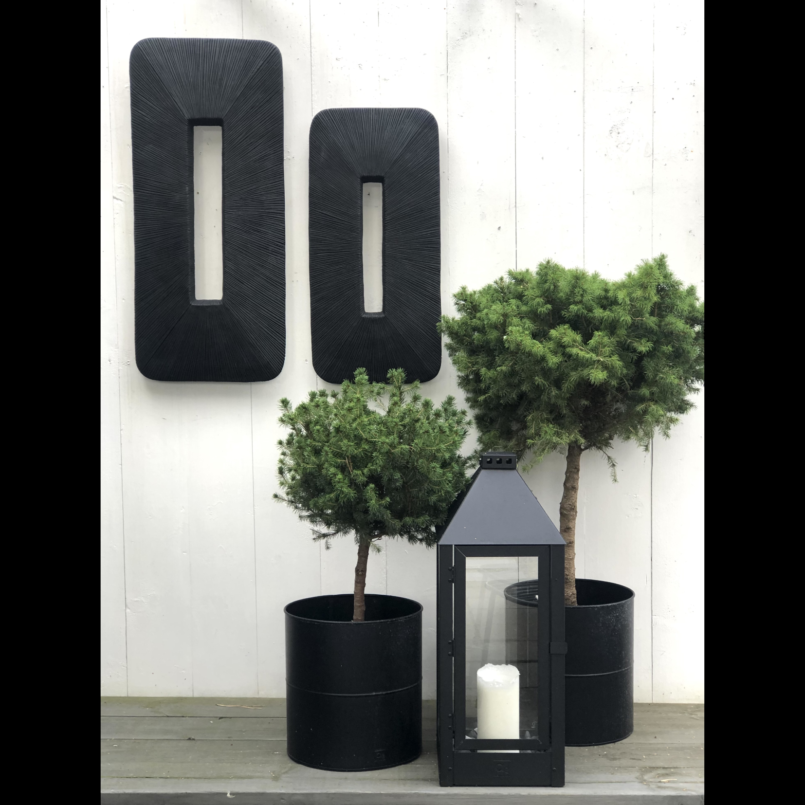 TAVLA FÖR UTE & INNE, SVART