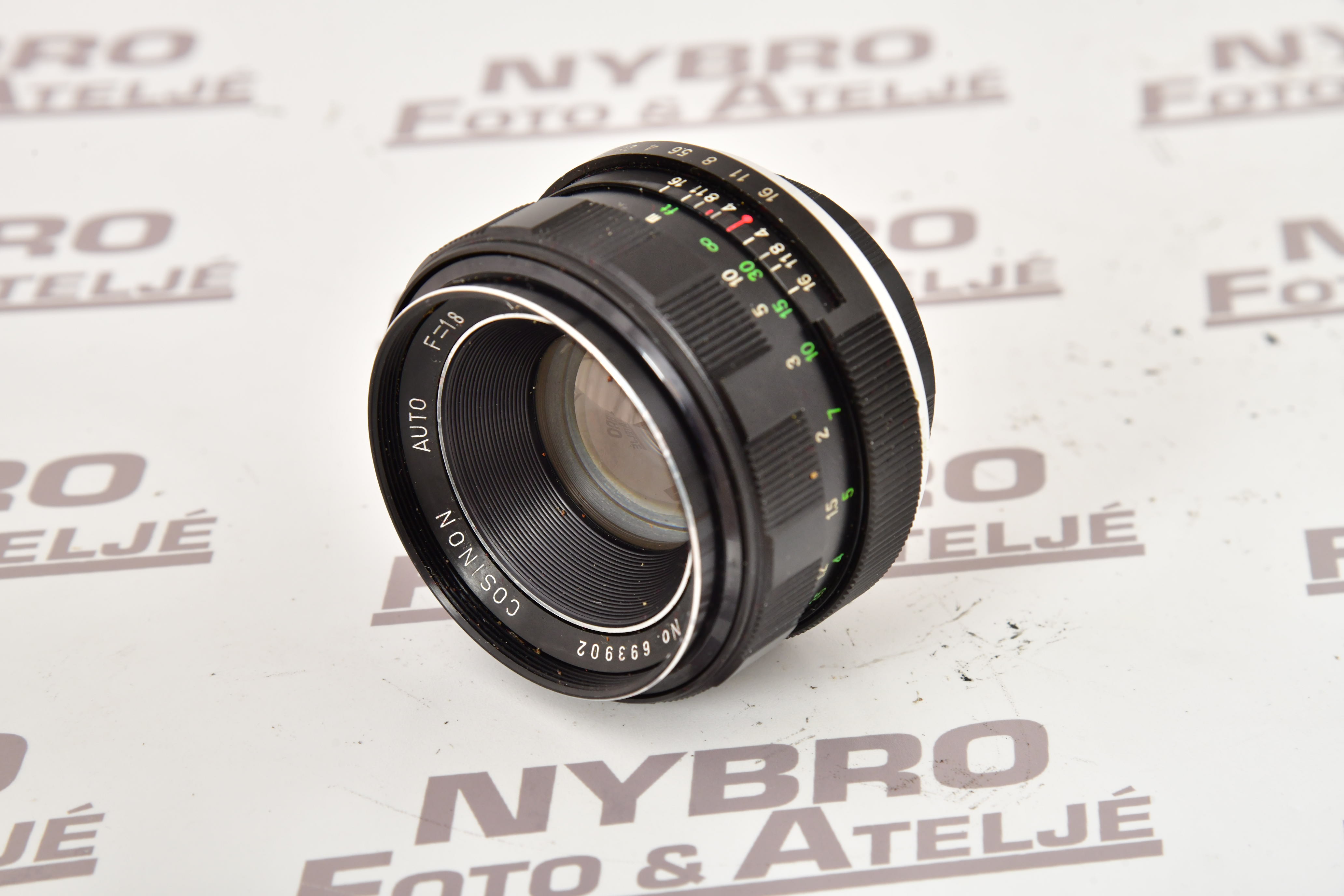 Cosinon 50 / 1,8  M42 skruv.