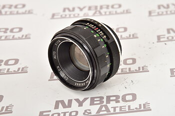 Cosinon 50 / 1,8  M42 skruv.