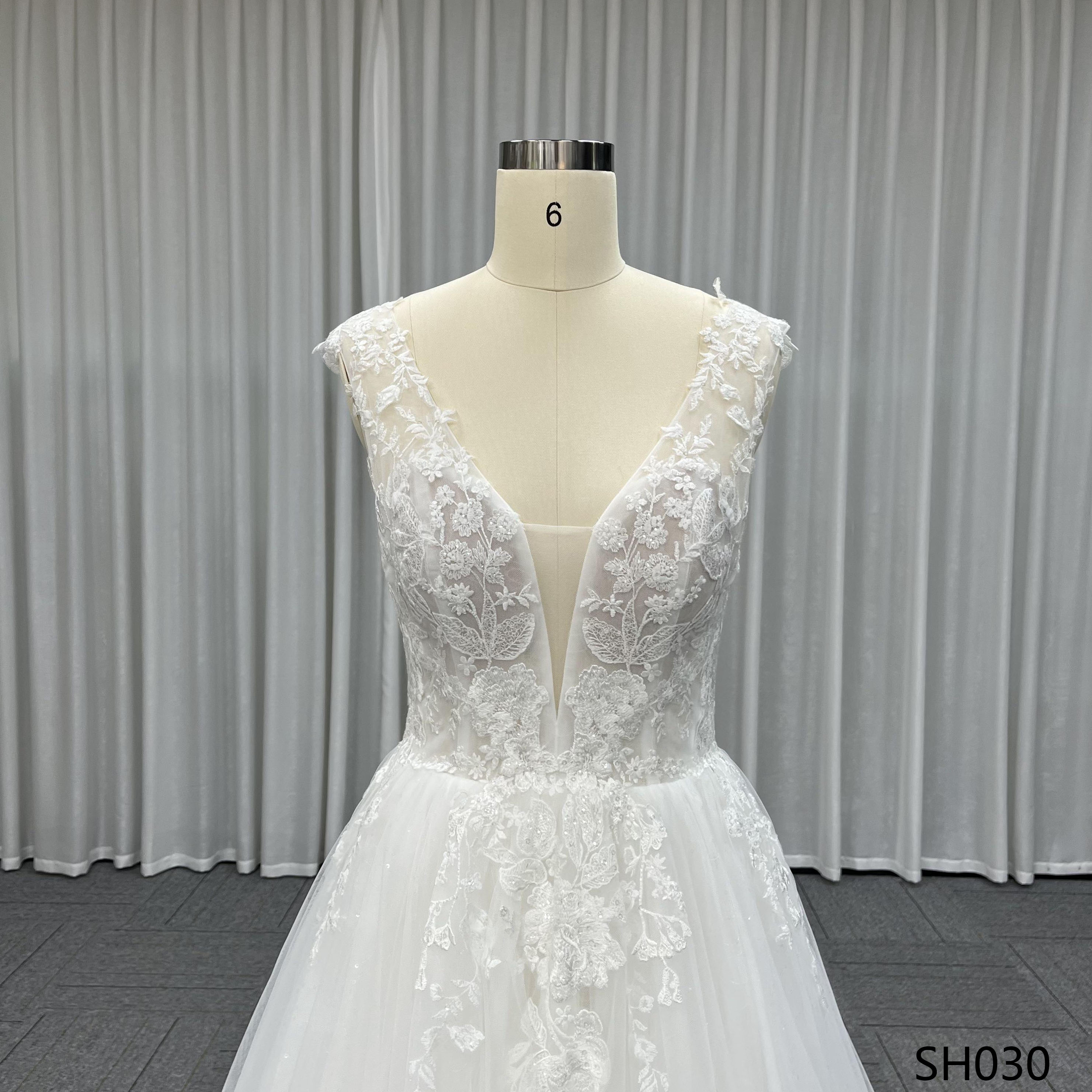 Dnnovia bridal SH030 - 18