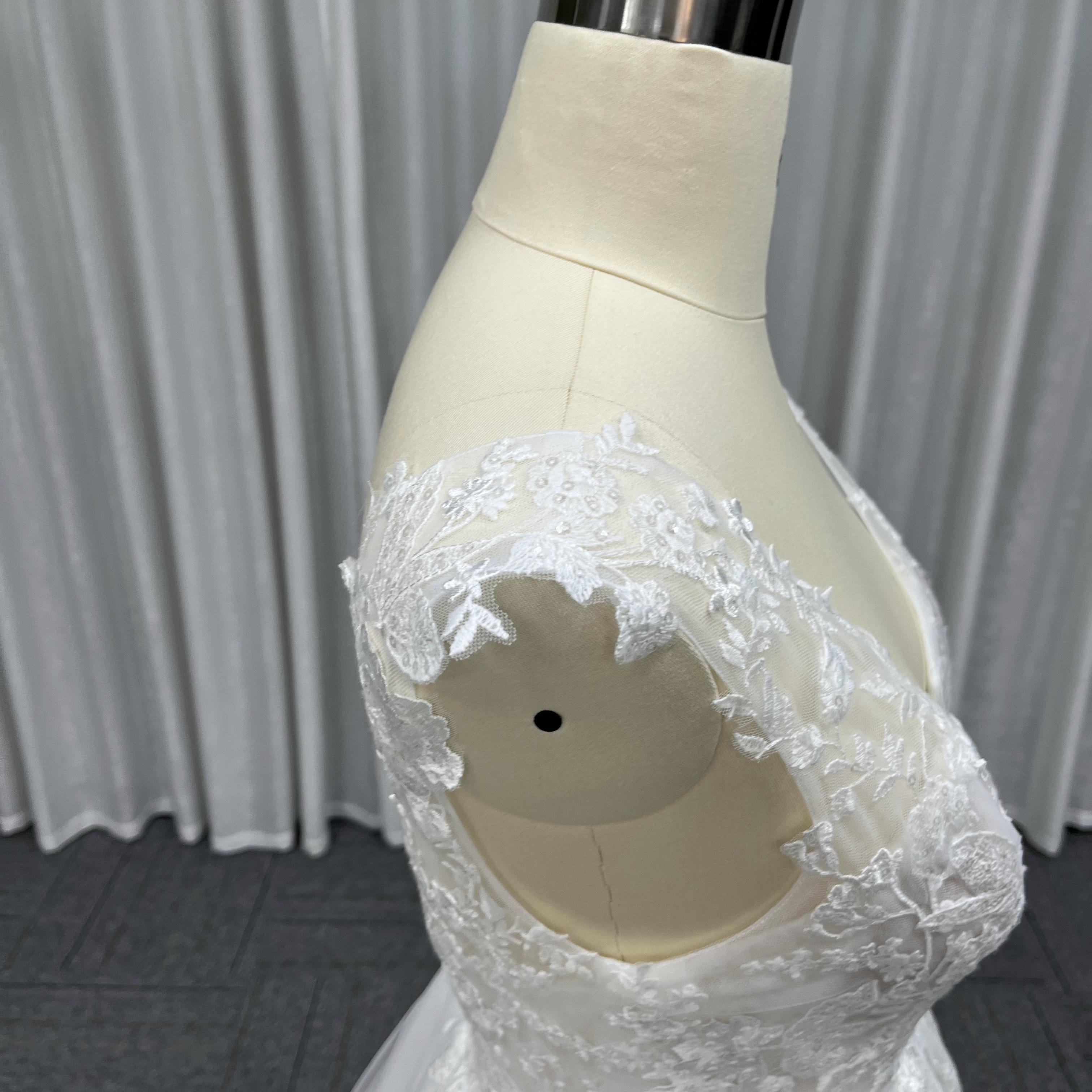 Dnnovia bridal SH030 - 12