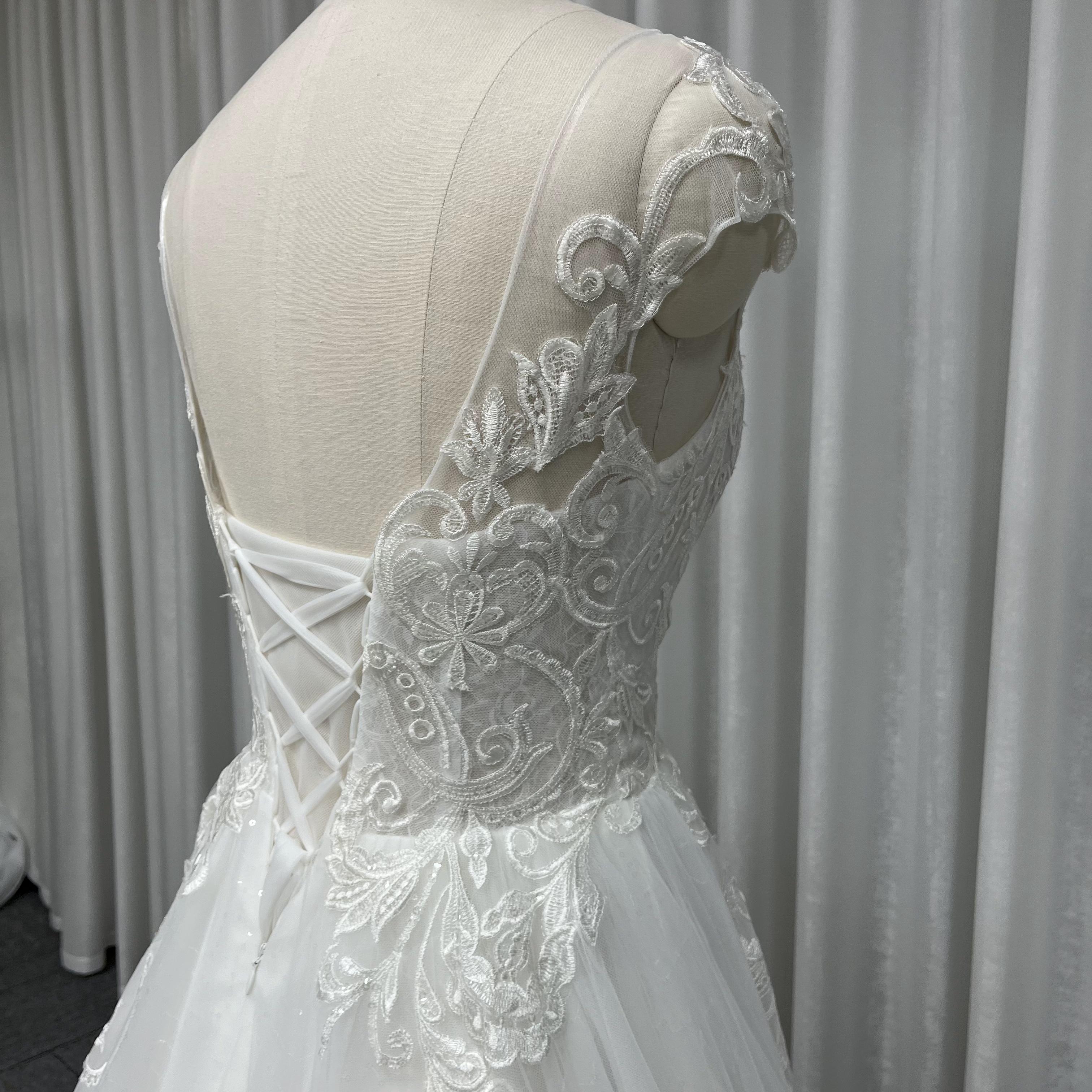 Dnnovia bridal SH028 - 11