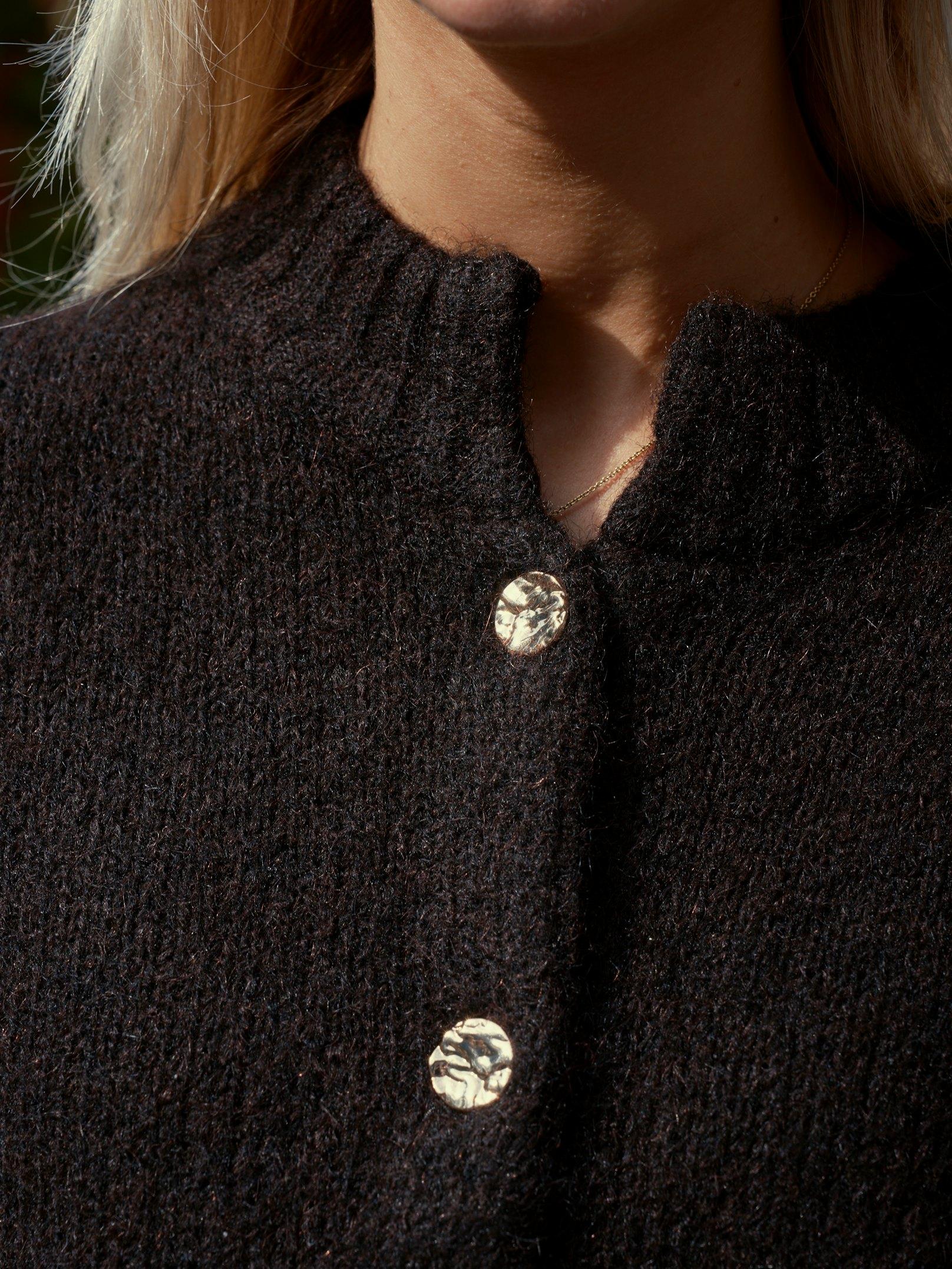 Taura Fluffy Knit Cardigan Dark brown - 9