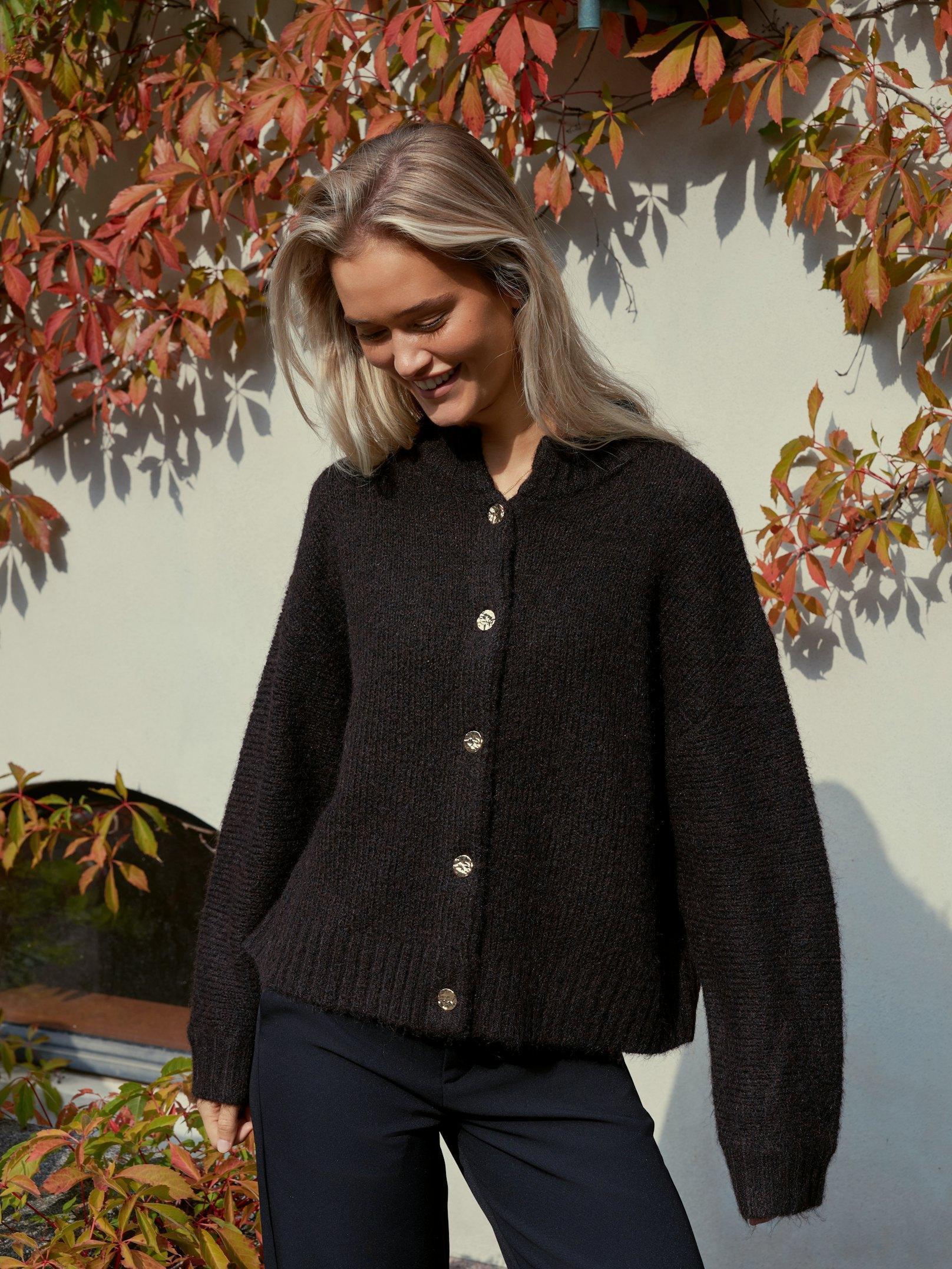 Taura Fluffy Knit Cardigan Dark brown - 8