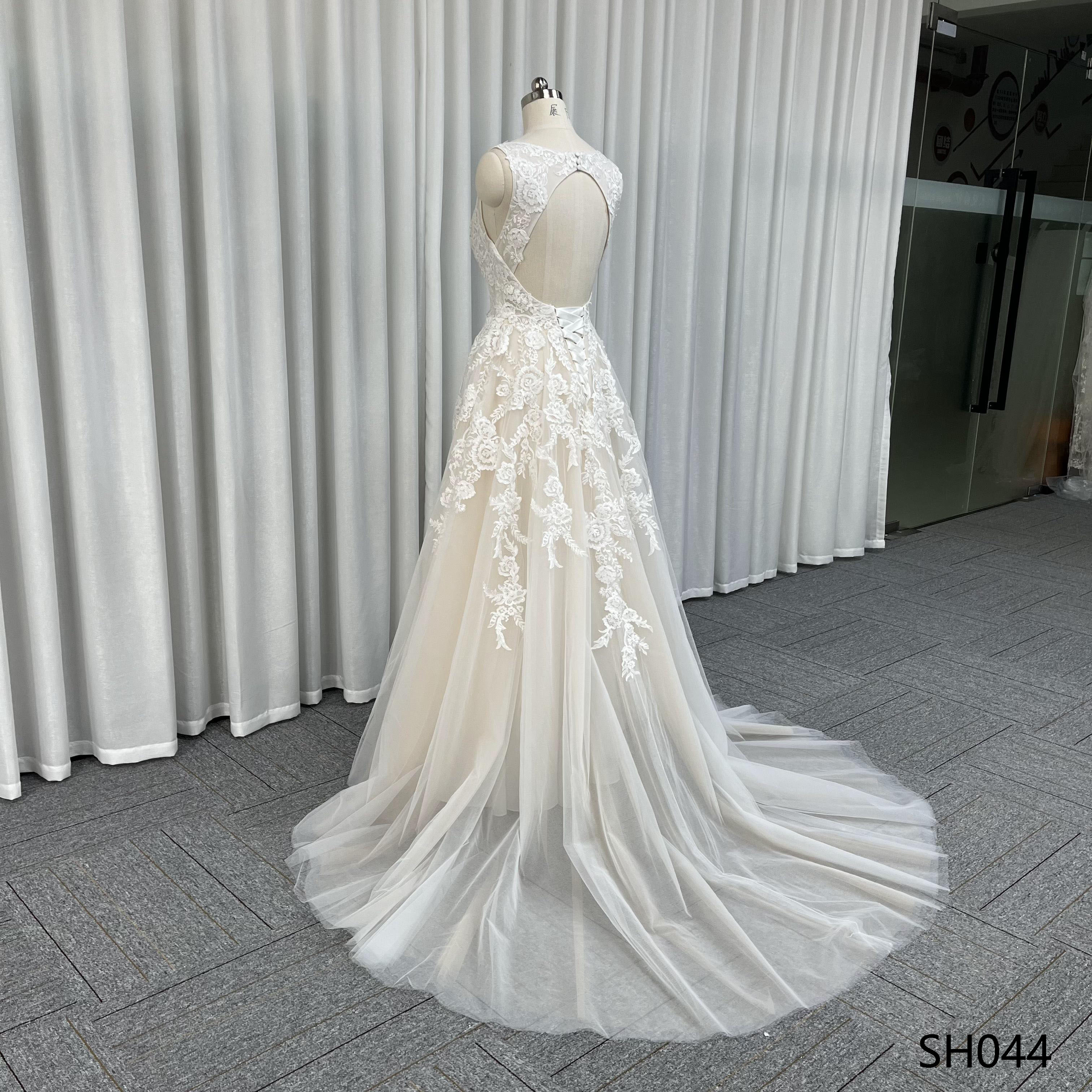 Dnnovia bridal SH044 - 19