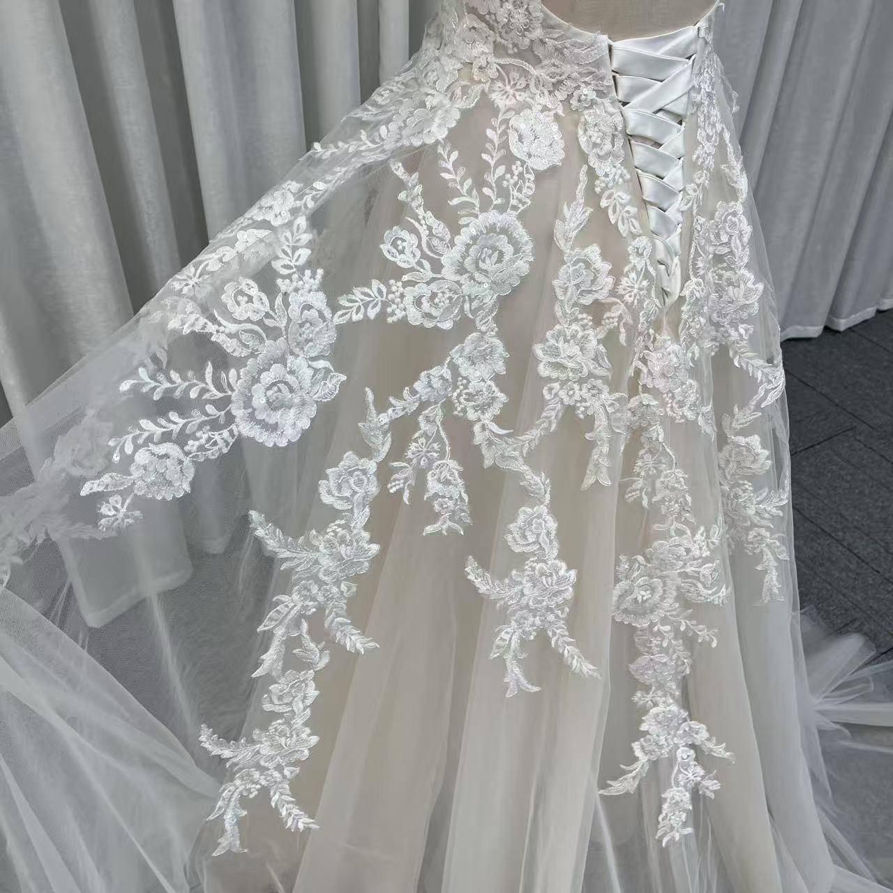 Dnnovia bridal SH044 - 11