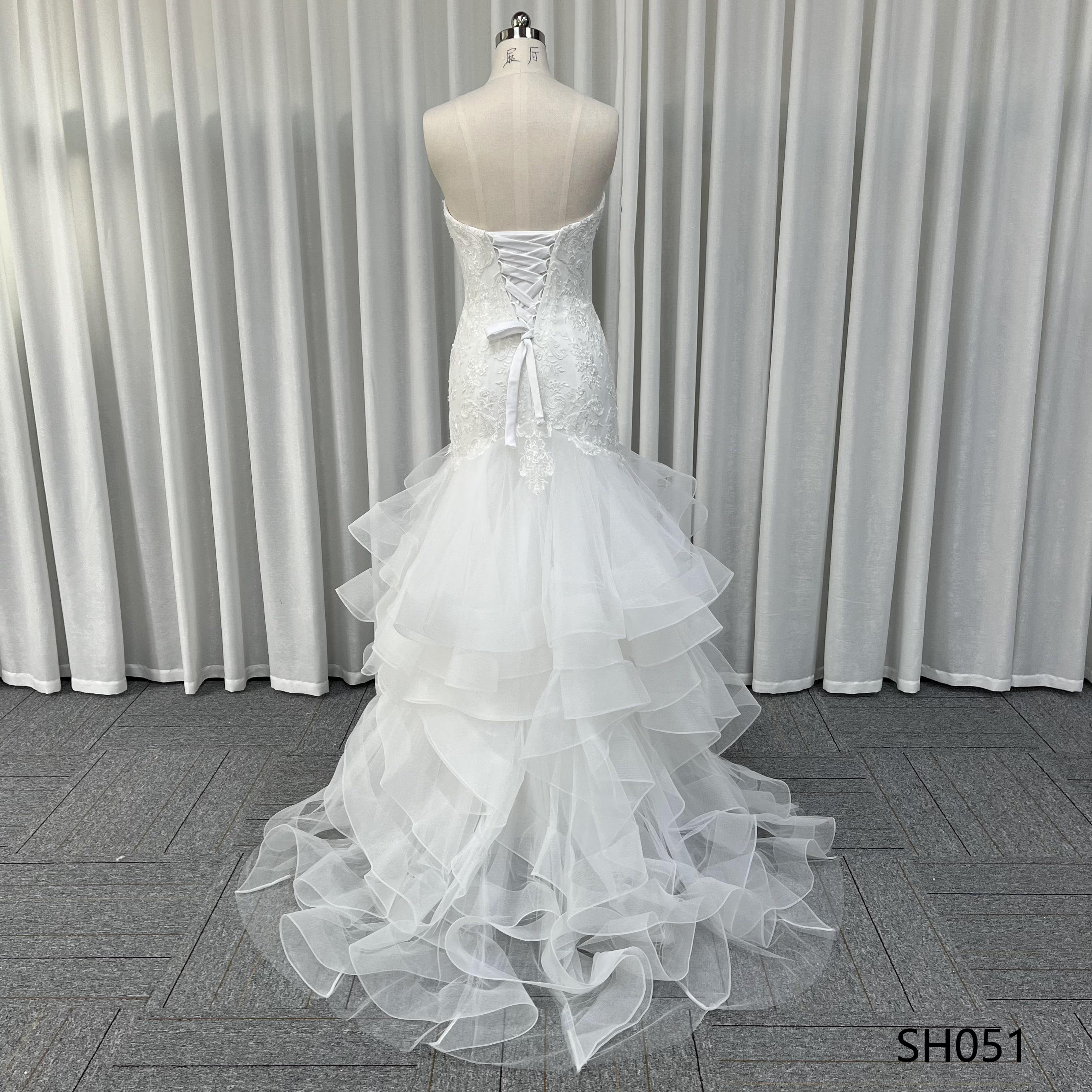 Dnnovia bridal SH051 - 24