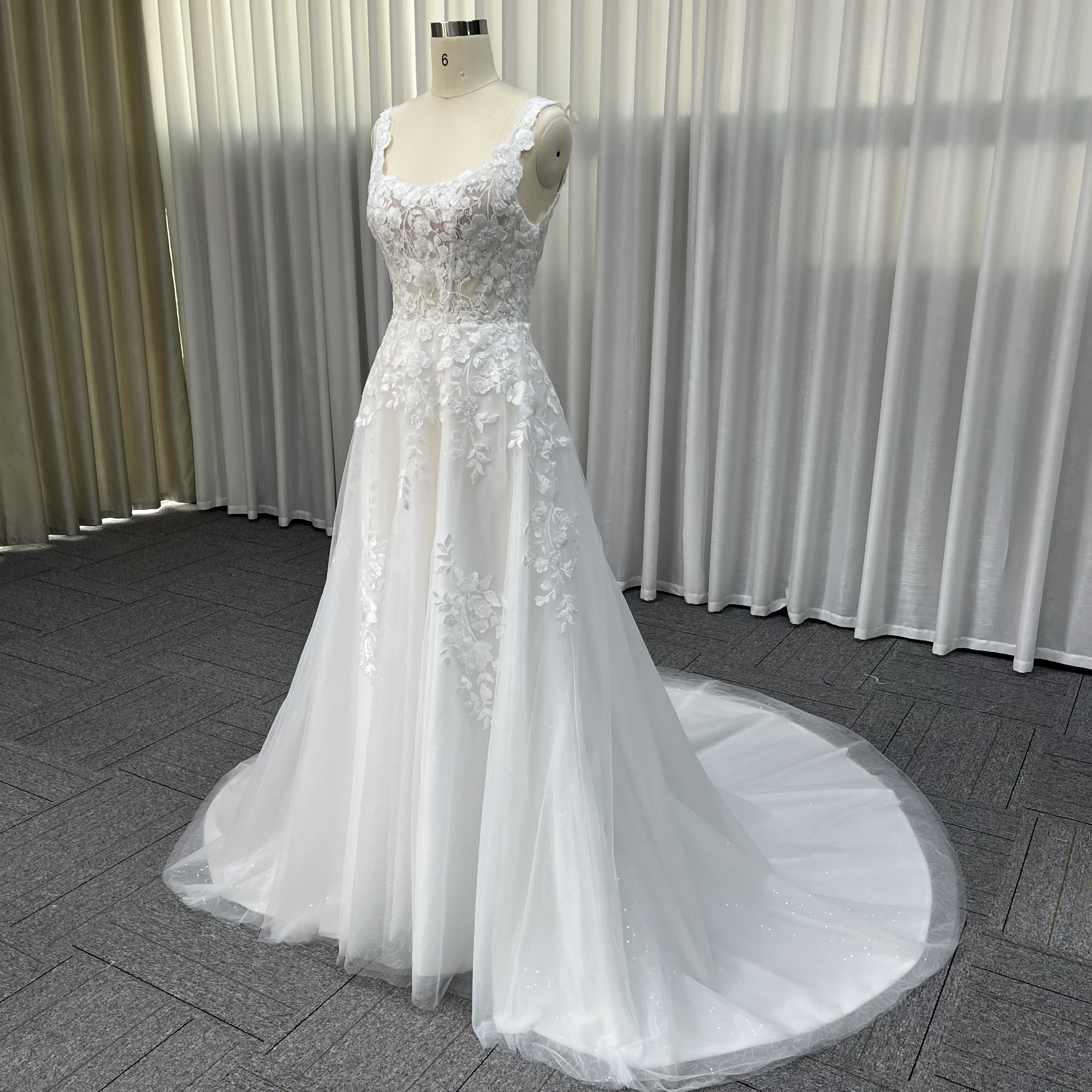 Dnnovia bridal SH8003 - 44