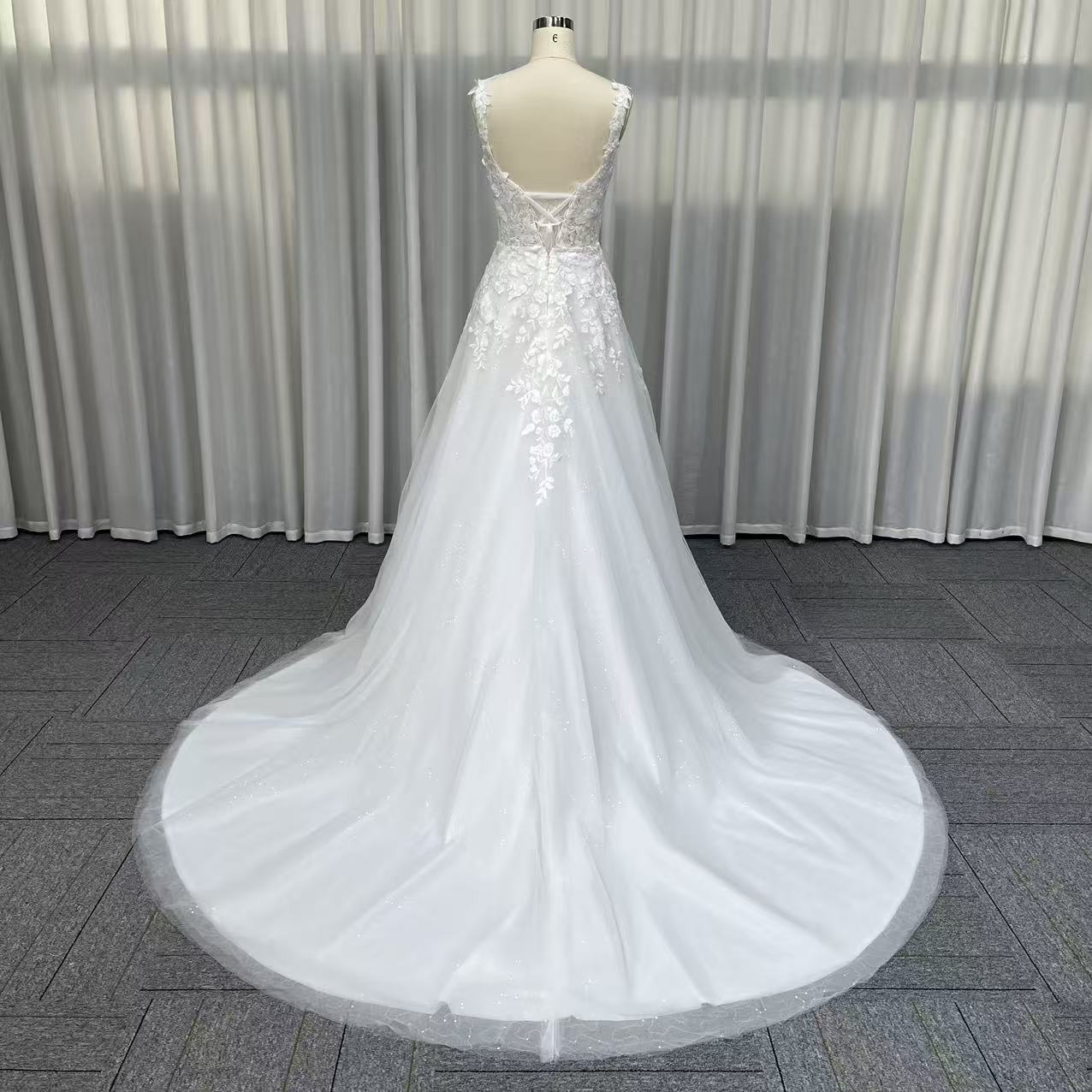 Dnnovia bridal SH8003 - 65