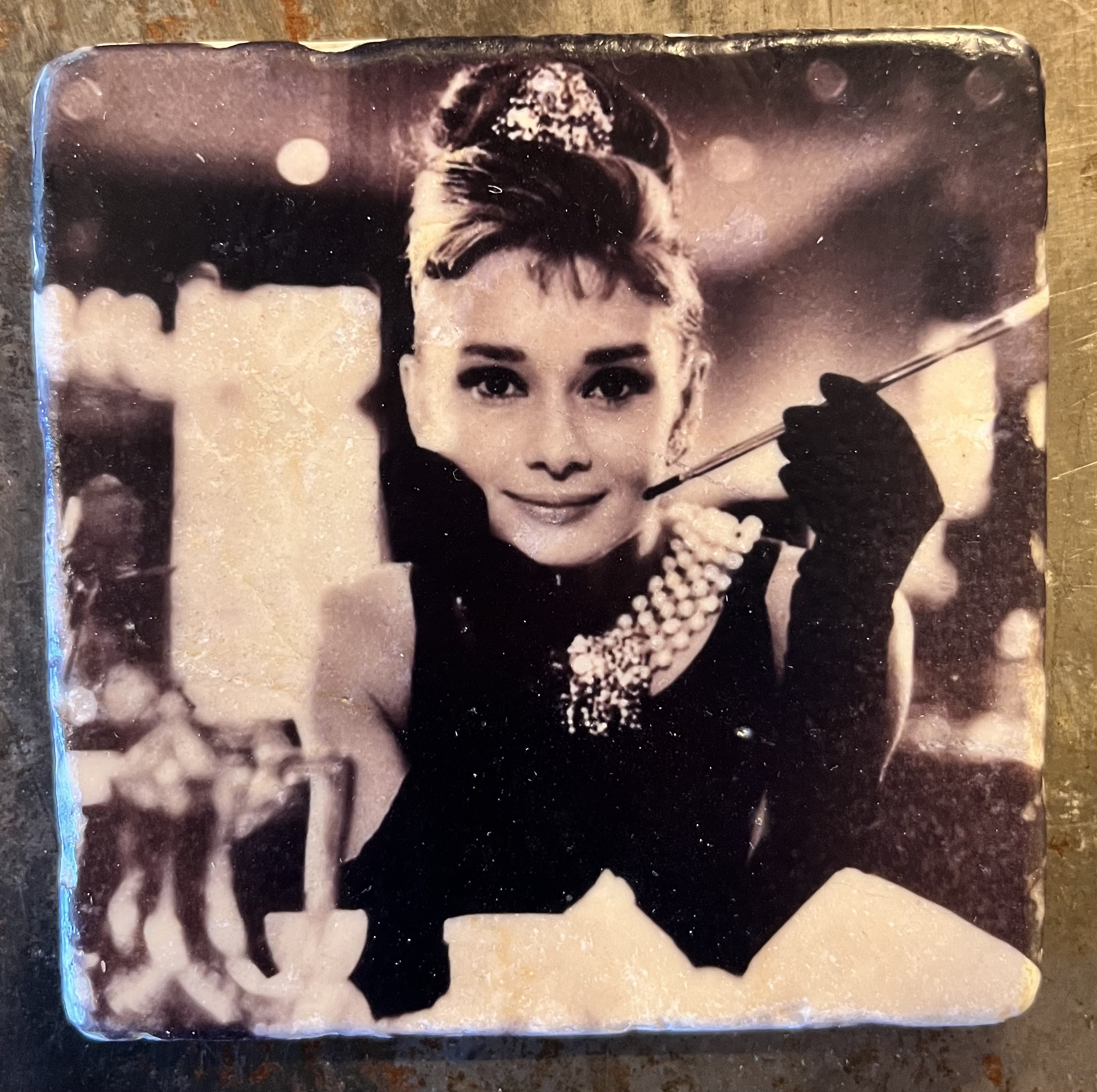  - Glasunderlägg -  Audrey Hepburn  - Breakfast at Tiffanys