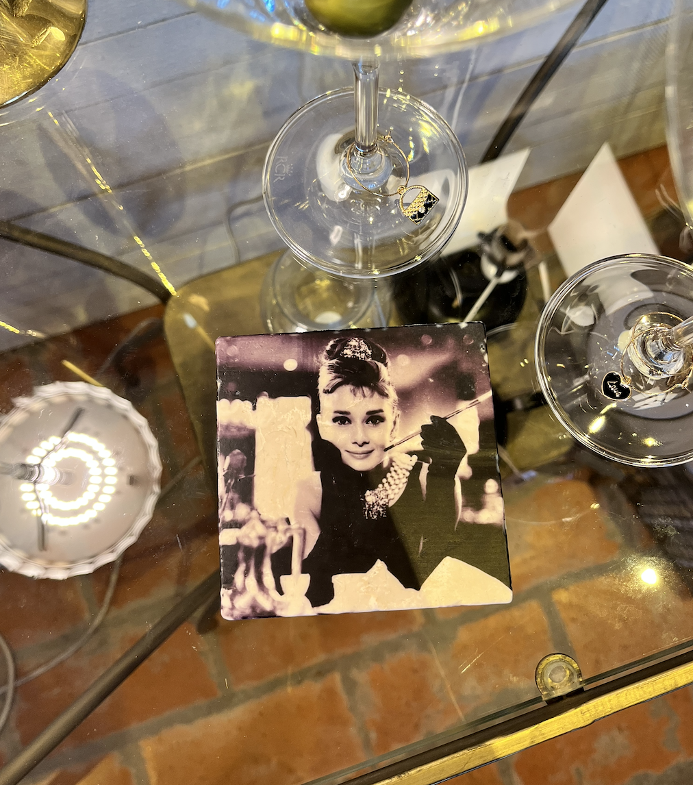  - Glasunderlägg -  Audrey Hepburn  - Breakfast at Tiffanys - 2