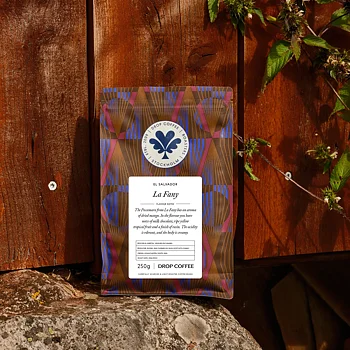 Drop Coffee - La Fany - Washed Pacamara - El Salvador - Ljus/mellanrostade hela kaffebönor - 250g