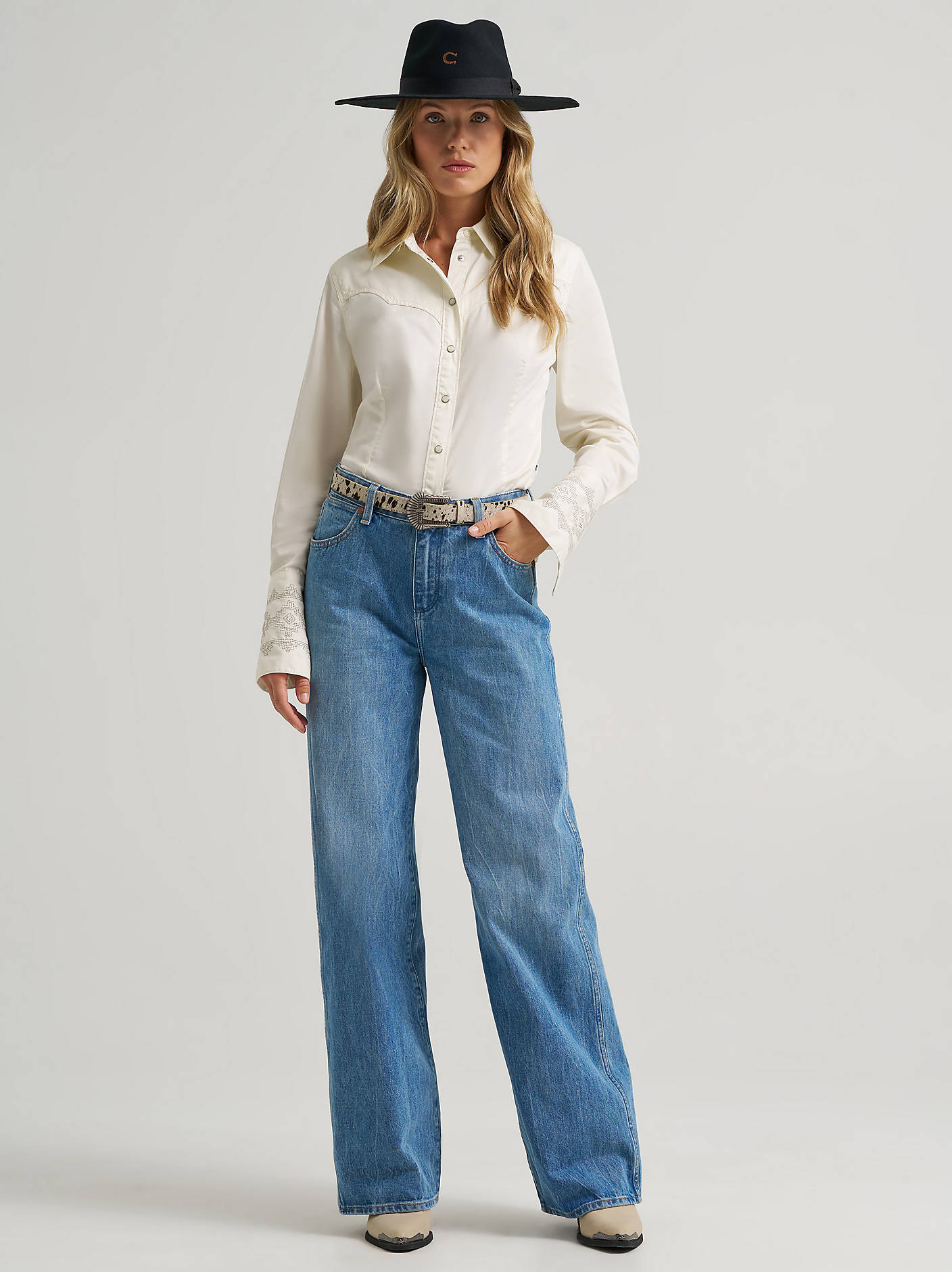 Wrangler WOMEN'S WESTERN BELL SHIRT - 3