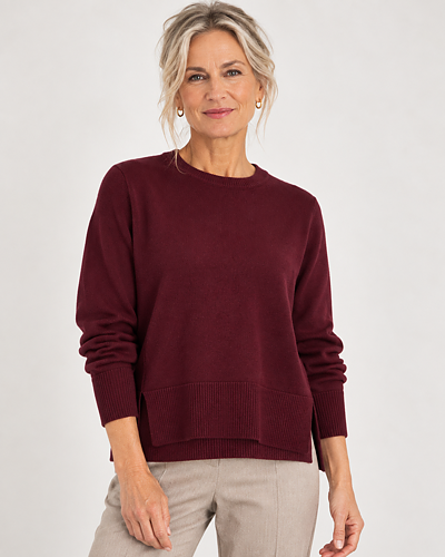 Ulljumper bred mudd & längre bak vinröd