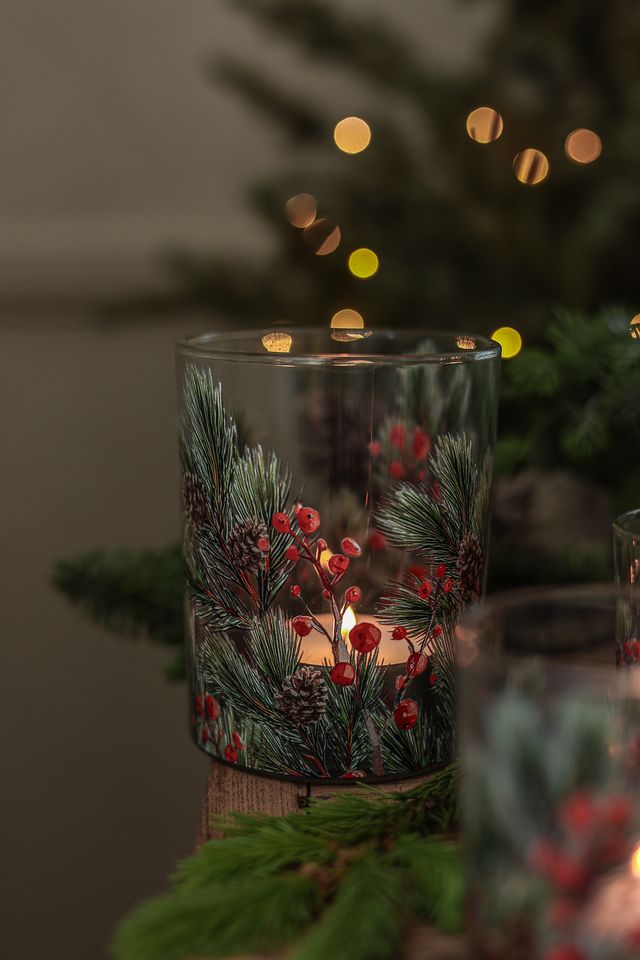 Maja Lykta Winter Berries (Välj mellan 2 olika storlekar) - 3