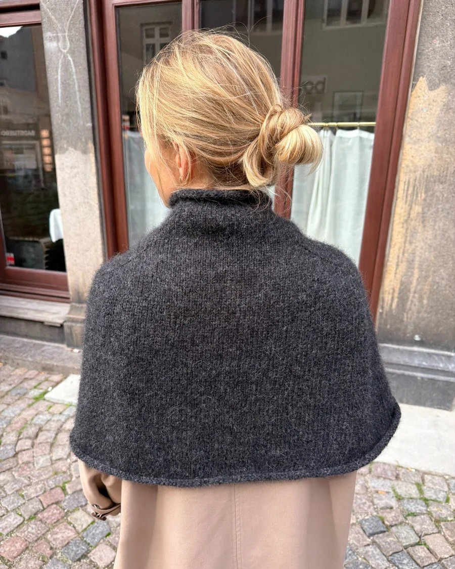 PetiteKnit Ivy Cape (16 m st 5) - 6