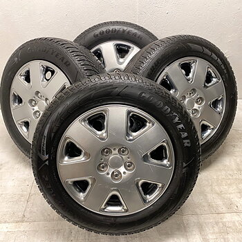 Kompletta Vinterhjul FRIKTION | 15" VOLVO 940 PLÅT 1387534 | 5x108 6x15 ET25 65.1 +  195/65 R15 95T Goodyear Ultra Grip Ice 2 | V38-2017 | 4.5mm | 4.5mm | 4mm | 4mm