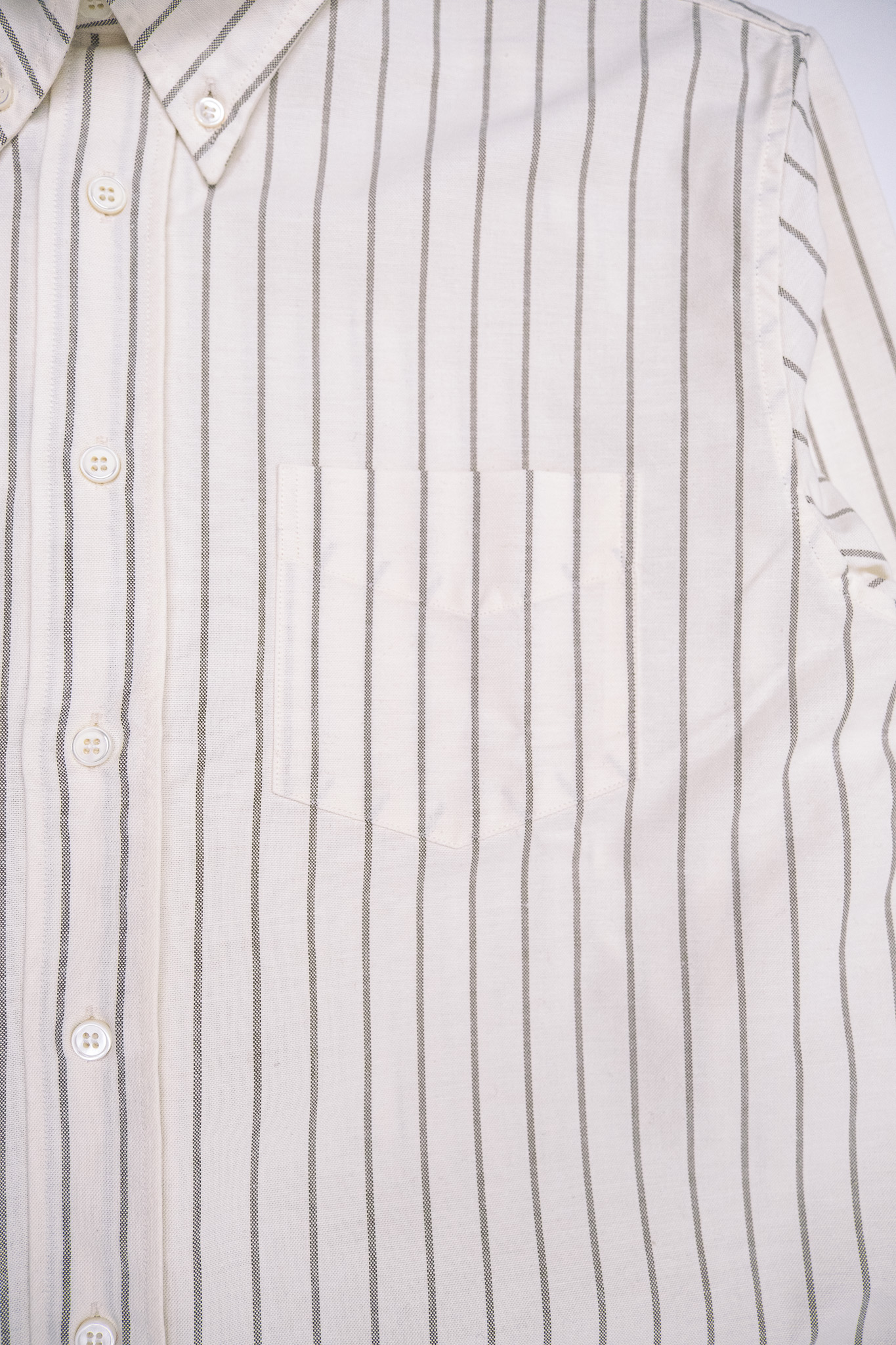 Knickerbocker - "Beefy" Cotton Oxford Bone & Olive Stripe - 4