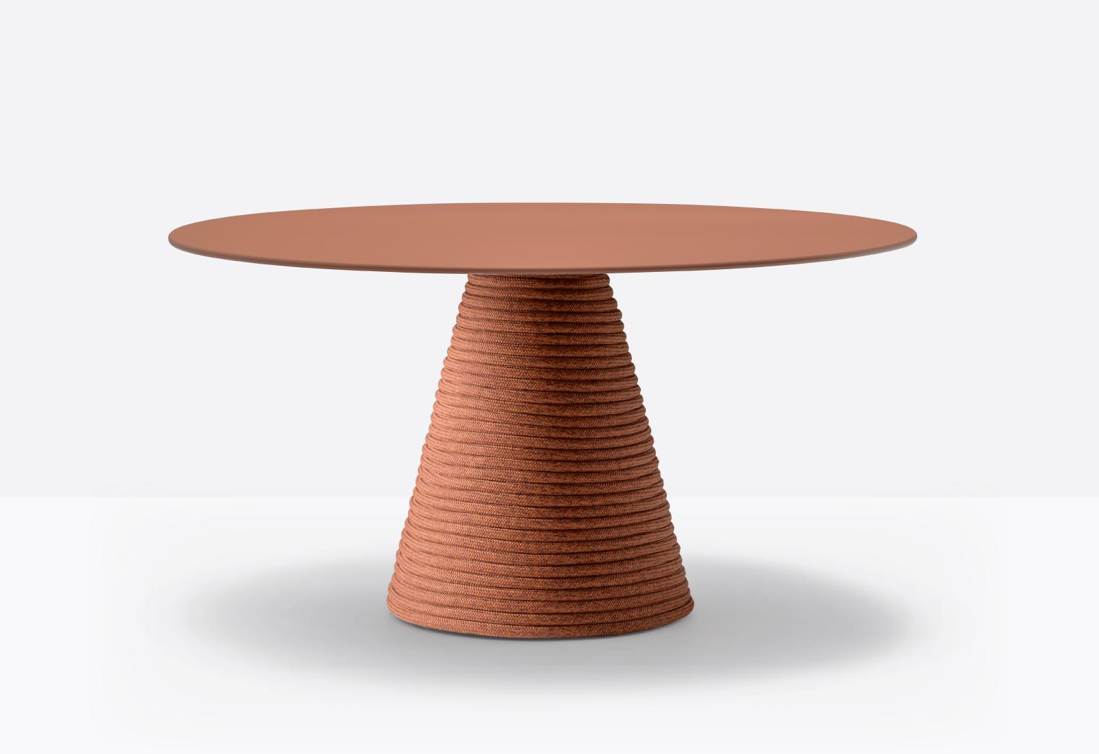 Ikon Twist Coffee Table 873 H460