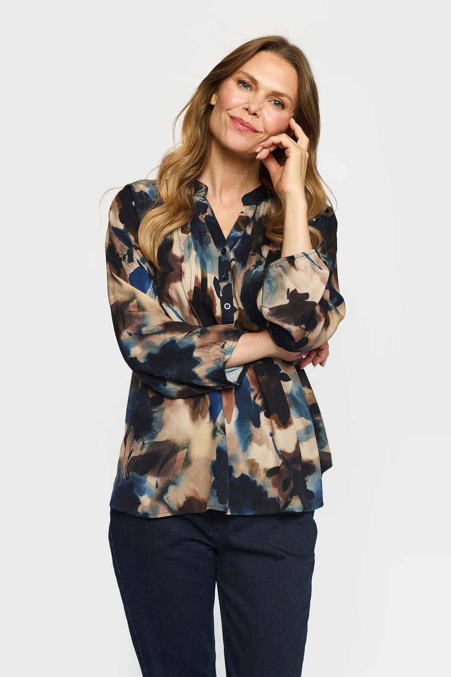 Elsa Blouse - 2-Biz
