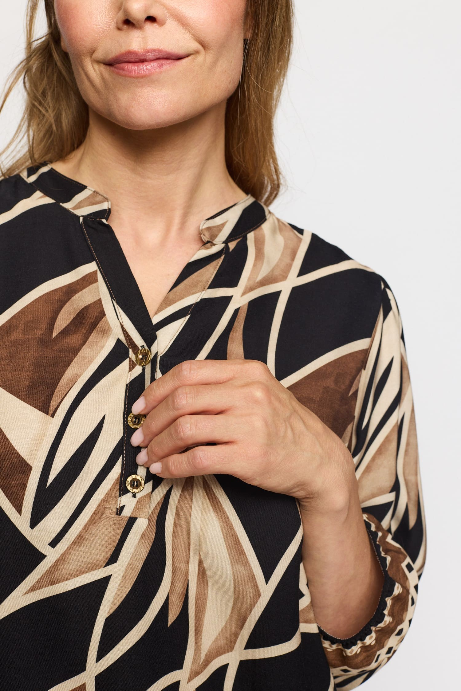 Eja Blouse - 2-Biz