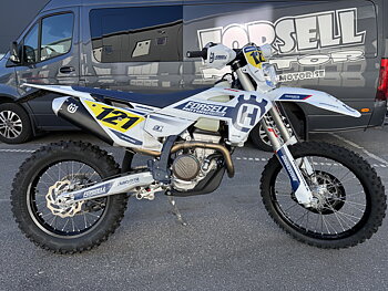 Husqvarna FE250 2024 / Endast 21tim / Räntefritt 24mån