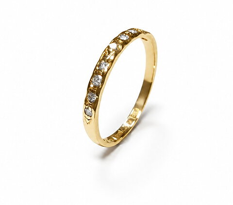 Guldring 18k  med diamanter